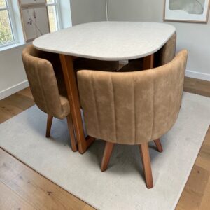 Comedor Pisa ahorrador de espacios